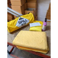 13 Litre Chemical Acid Spill Kit in a Zipped Bag 13 Litre Chemical Acid Spill Kit in a Zipped Bag
